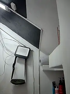 rapunzel069 online show from December 18, 8:46 pm