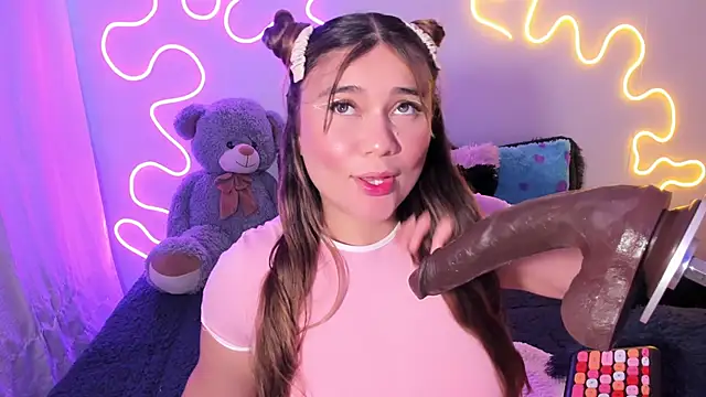 Snapshot of Isa_belaa chatting on September 24, 3:44 pm Isa belaa online show from September 24, 3:44 pm