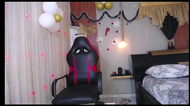 hera divine online show from December 15, 11:10 pm