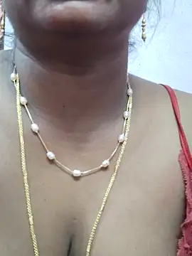 sana14 online show from April 9, 9:04 am