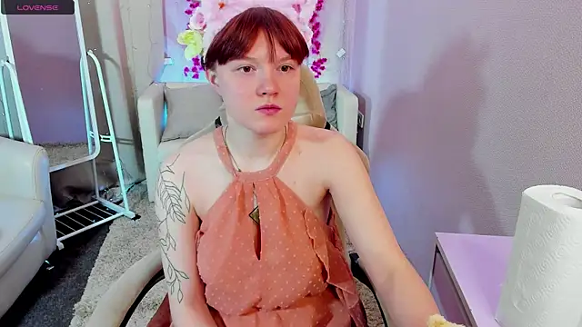 DreamyLuna online show from November 7, 9:09 pm