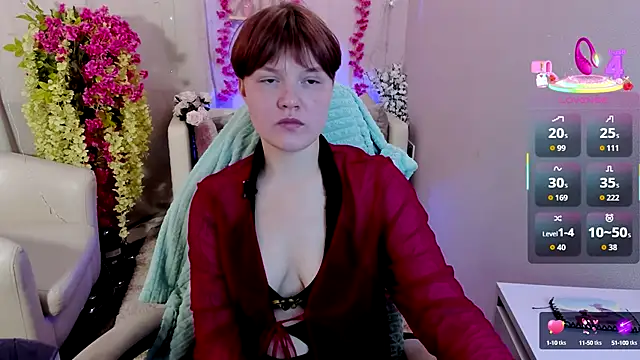 DreamyLuna online show from September 17, 8:40 pm