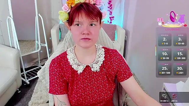 DreamyLuna online show from October 13, 8:55 pm