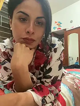 Effyvice13 online show from April 30, 5:45 am