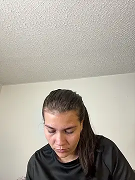 aurora divine online show from March 27, 7:03 pm