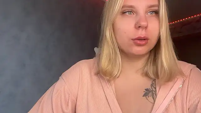 Thalia  Star online show from October 23, 9:48 am