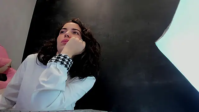 sherilkwang19tv online show from December 18, 12:15 am