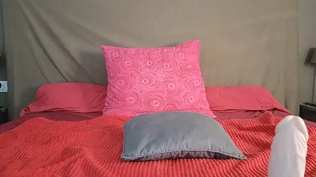 Snapshot of Estrellas_30 chatting on September 23, 9:18 am Estrellas 30 online show from September 23, 9:18 am