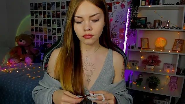 AkiraKatsu online show from October 10, 11:37 am