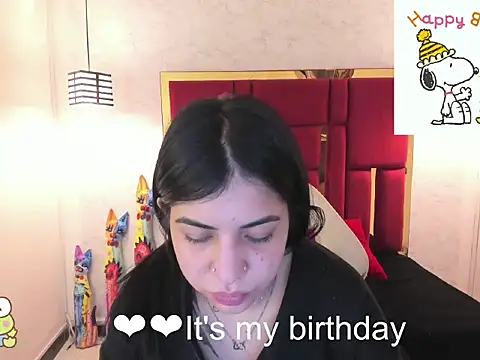 Snapshot of Violet_m chatting on September 27, 12:01 pm Violet m online show from September 27, 12:01 pm