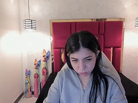 Snapshot of Violet_m chatting on September 14, 12:03 pm Violet m online show from September 14, 12:03 pm