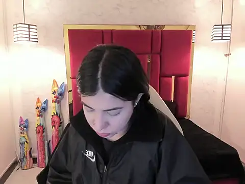 Snapshot of Violet_m chatting on September 26, 11:52 am Violet m online show from September 26, 11:52 am