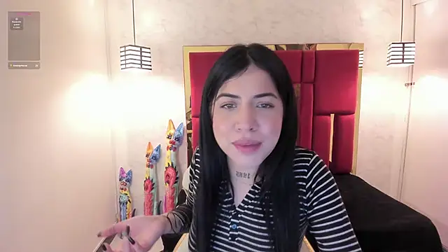 Snapshot of Violet_m chatting on October 3, 2:00 pm Violet m online show from October 3, 2:00 pm