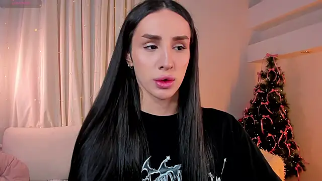 Kim Oberlin  online show from December 22, 4:10 pm