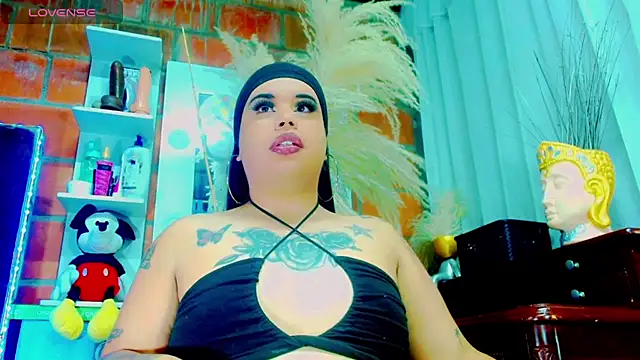 nauthyvalentina online show from February 17, 11:04 pm