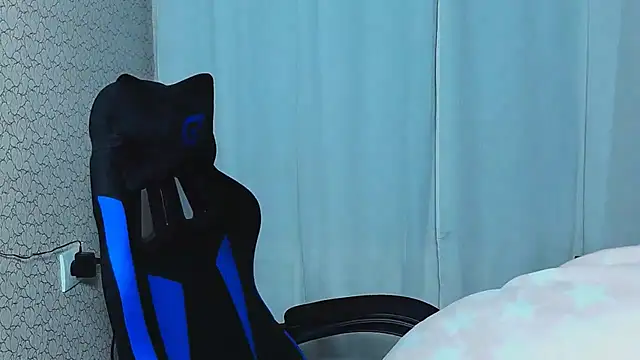 Snapshot of JaneLaJewel chatting on October 7, 4:11 pm JaneLaJewel online show from October 7, 4:11 pm