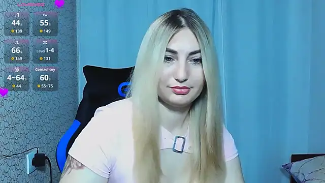 Snapshot of JaneLaJewel chatting on October 11, 8:33 pm JaneLaJewel online show from October 11, 8:33 pm