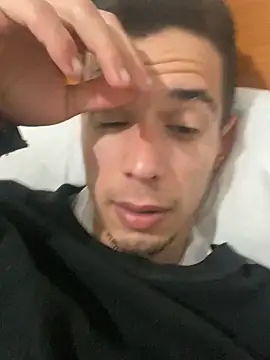 EnriBer69 online show from April 3, 8:07 pm