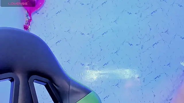 elissa iris online show from April 11, 3:01 am