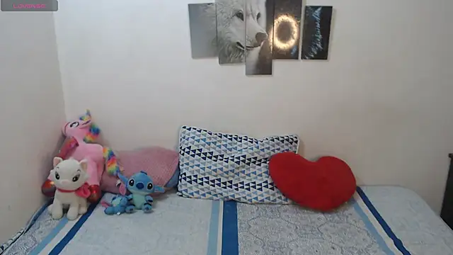 Pocahontas Princess  online show from October 28, 2:01 pm