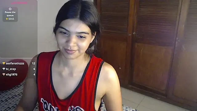 Pocahontas Princess  online show from October 26, 5:47 am