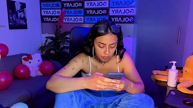 Lovely celeste online show from February 15, 9:19 am