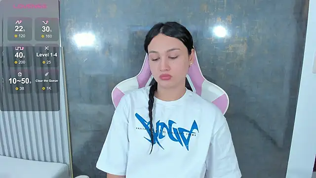 lana boomer online show from October 26, 8:37 pm