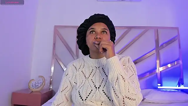 Carolina Evanss online show from September 24, 11:31 am