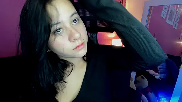 agnes 213 online show from October 15, 1:36 pm