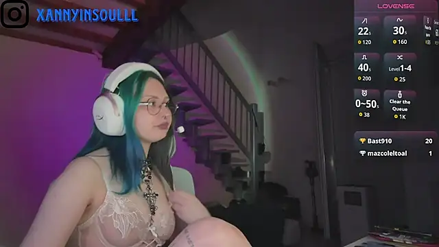 xannyinsoull online show from July 16, 8:35 pm