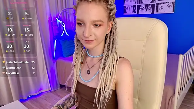 VioletShine online show from July 18, 1:46 pm