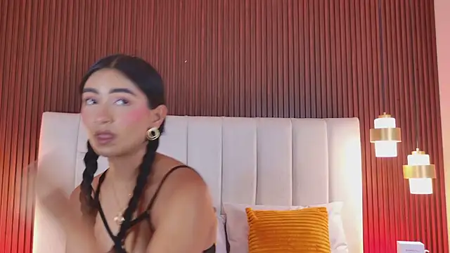 MeganCruzGB online show from November 18, 3:02 pm