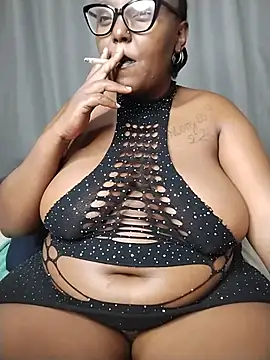 CHERRYYUMMY online show from June 14, 6:25 am