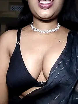 Shivani Tivari online show from December 5, 6:09 pm