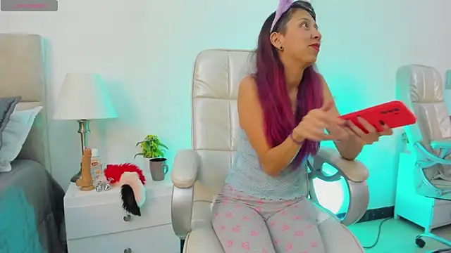 Goddess  Lilith online show from January 7, 4:49 am