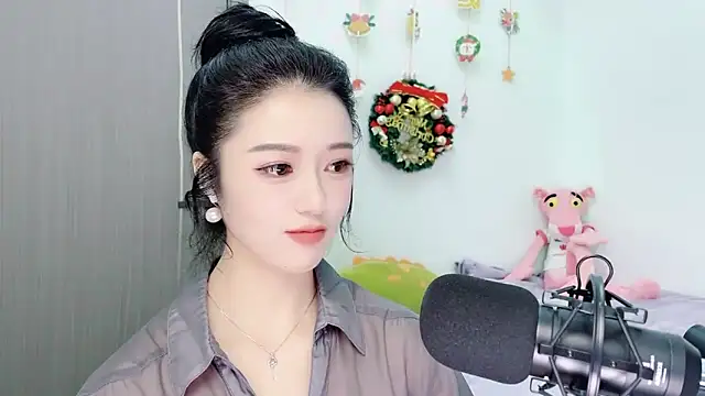 starsqimei online show from December 18, 6:40 am