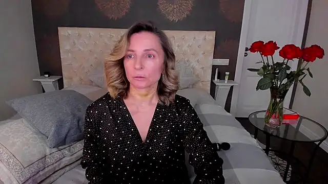 AllisonWilliams online show from July 28, 6:31 pm