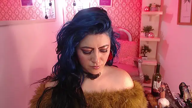 scarleth blue online show from October 2, 3:22 am