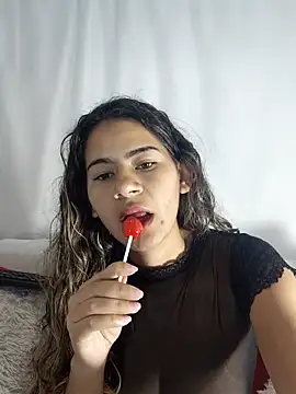 y yeily online show from May 22, 1:14 am