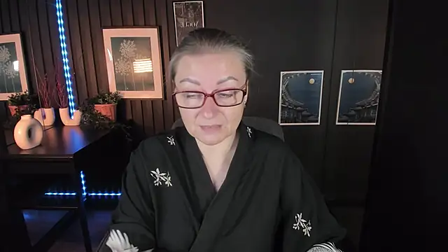 AlexandraKind online show from September 30, 1:39 pm