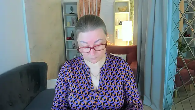 AlexandraKind online show from January 10, 1:38 pm