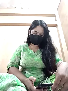 Magical Girl- online show from September 23, 4:43 am