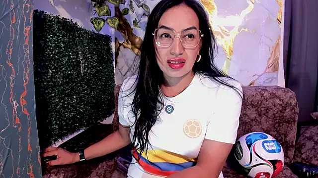 MeleekXXX  online show from June 23, 8:51 pm