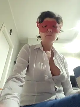 Vagabondainnamorata online show from March 23, 4:18 am