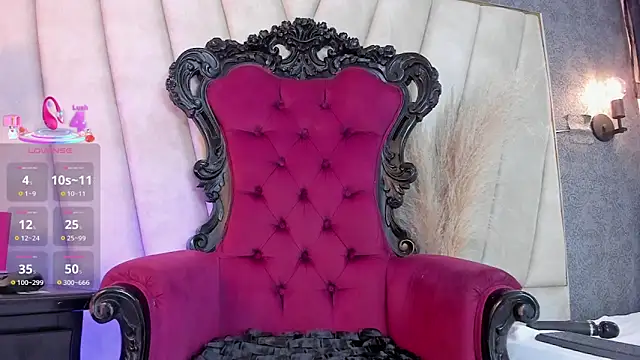 Madison-Diaz online show from November 4, 1:49 pm