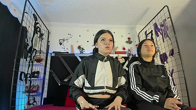 thedream girls online show from November 17, 12:17 pm