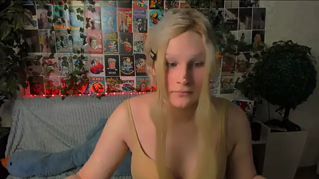 Snapshot of Kleo_Godde chatting on September 12, 1:50 am Kleo Godde online show from September 12, 1:50 am
