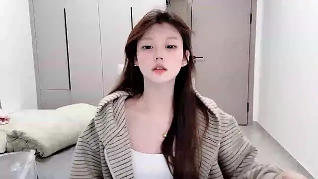 Snapshot of yang-yang-yang chatting on October 5, 9:25 am yang-yang-yang online show from October 5, 9:25 am