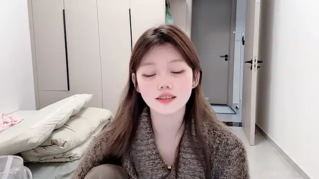 Snapshot of yang-yang-yang chatting on October 3, 5:23 am yang-yang-yang online show from October 3, 5:23 am