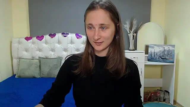 Snapshot of MichelLeee chatting on September 27, 11:39 am MichelLeee online show from September 27, 11:39 am